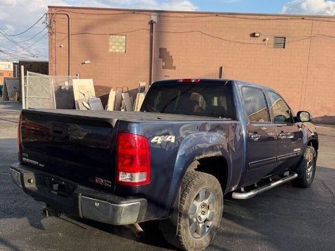 Used 2010 GMC Sierra 1500 SLT w/ SLT Convenience Package image 6