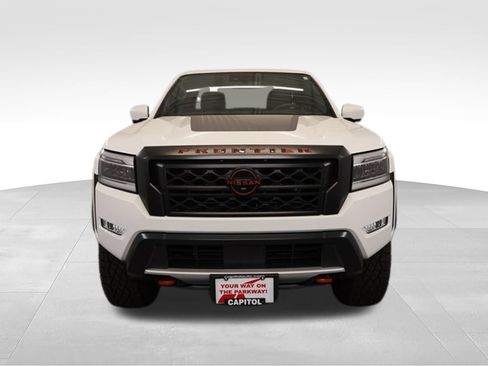 Used 2023 Nissan Frontier PRO-4X w/ Pro-4X Premium Package AWD/4WD image 6
