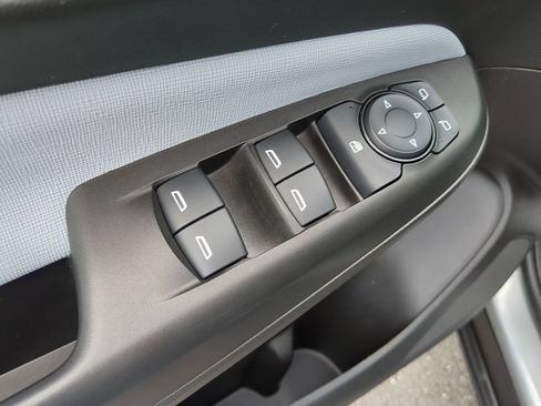 Certified 2024 Buick Envista Preferred FWD image 20
