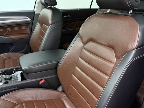 Used 2021 Volkswagen Atlas SEL Premium w/ MDO Package (Bench Seat) AWD/4WD image 26