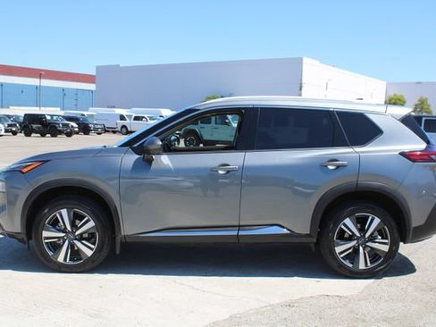 Used 2022 Nissan Rogue SL FWD image 7