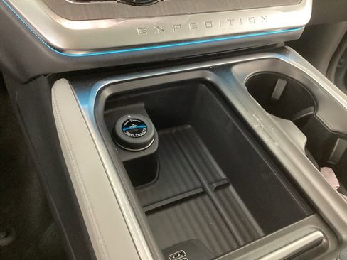 New 2026 Ford Expedition Max Platinum w/ Platinum Ultimate Package image 26