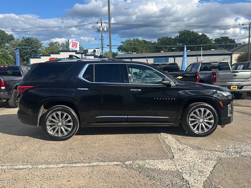 Certified 2023 Chevrolet Traverse Premier w/ LPO, 'HIT The Road' Package AWD/4WD image 5