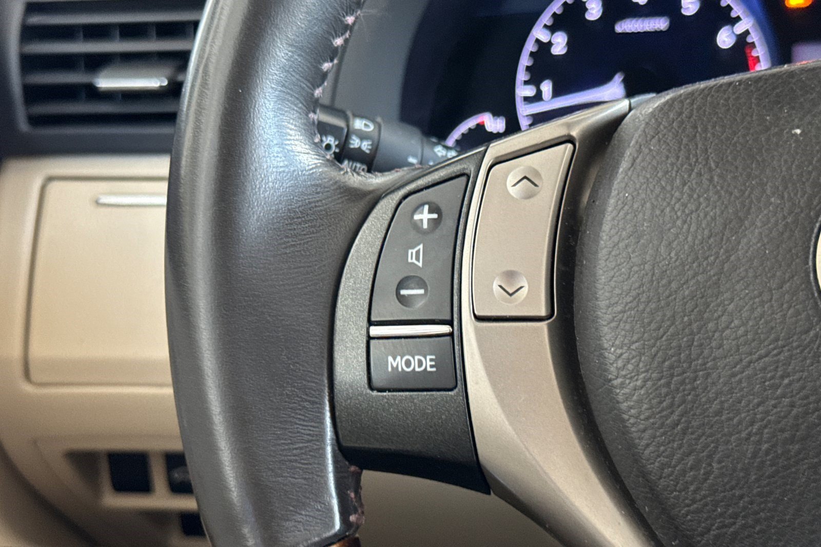 Used 2014 Lexus RX 350 FWD w/ Premium Package image 30