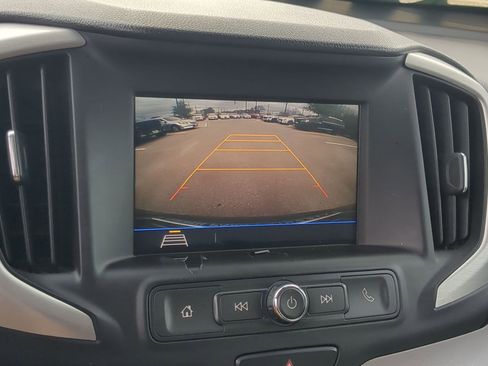 Used 2018 GMC Terrain SLE w/ Driver Convenience Package image 16