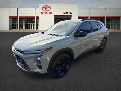 Used 2025 Chevrolet Trax ACTIV w/ Driver Confidence Package