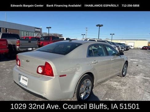Used 2010 Chevrolet Malibu LT w/ Power Convenience Package image 8