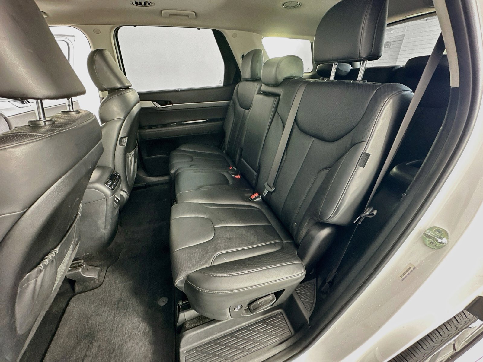 Certified 2025 Hyundai Palisade SEL AWD/4WD image 32