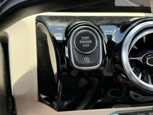 Used 2023 Mercedes-Benz CLA 250 4MATIC w/ Premium Package image 8