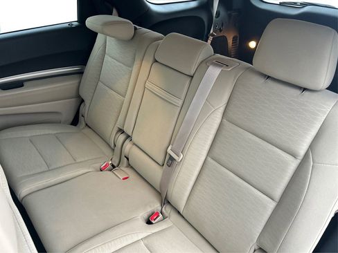 Used 2018 Dodge Durango SXT w/ 3rd Row Seating Group image 17