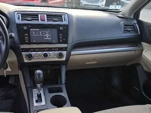 Used 2015 Subaru Outback 2.5i Limited AWD/4WD image 7
