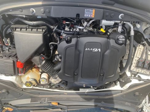 Used 2017 Buick LaCrosse Preferred image 17