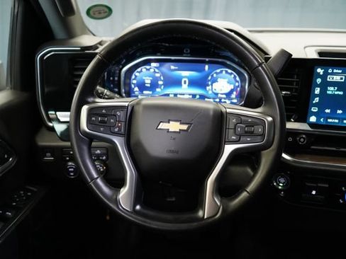 Used 2024 Chevrolet Silverado 3500 LT w/ Convenience Package AWD/4WD image 16