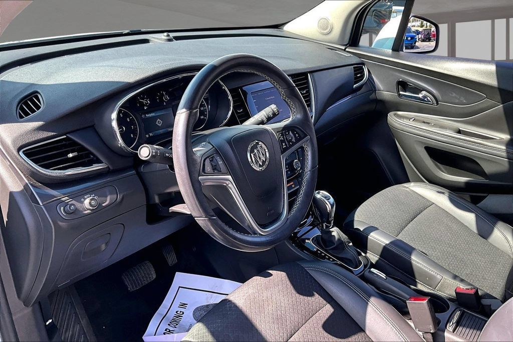 Used 2022 Buick Encore Preferred w/ Safety Package AWD/4WD image 14