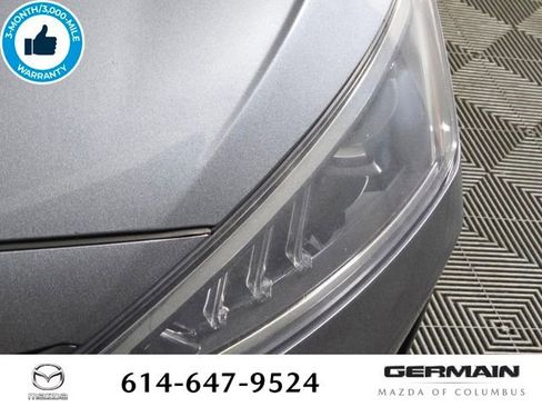 Used 2019 Hyundai Elantra SE FWD image 15