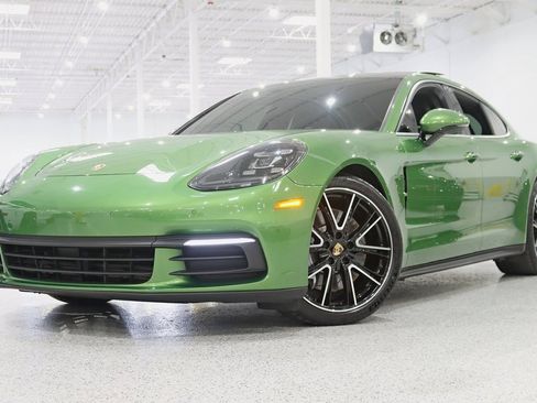 Used 2020 Porsche Panamera image 6