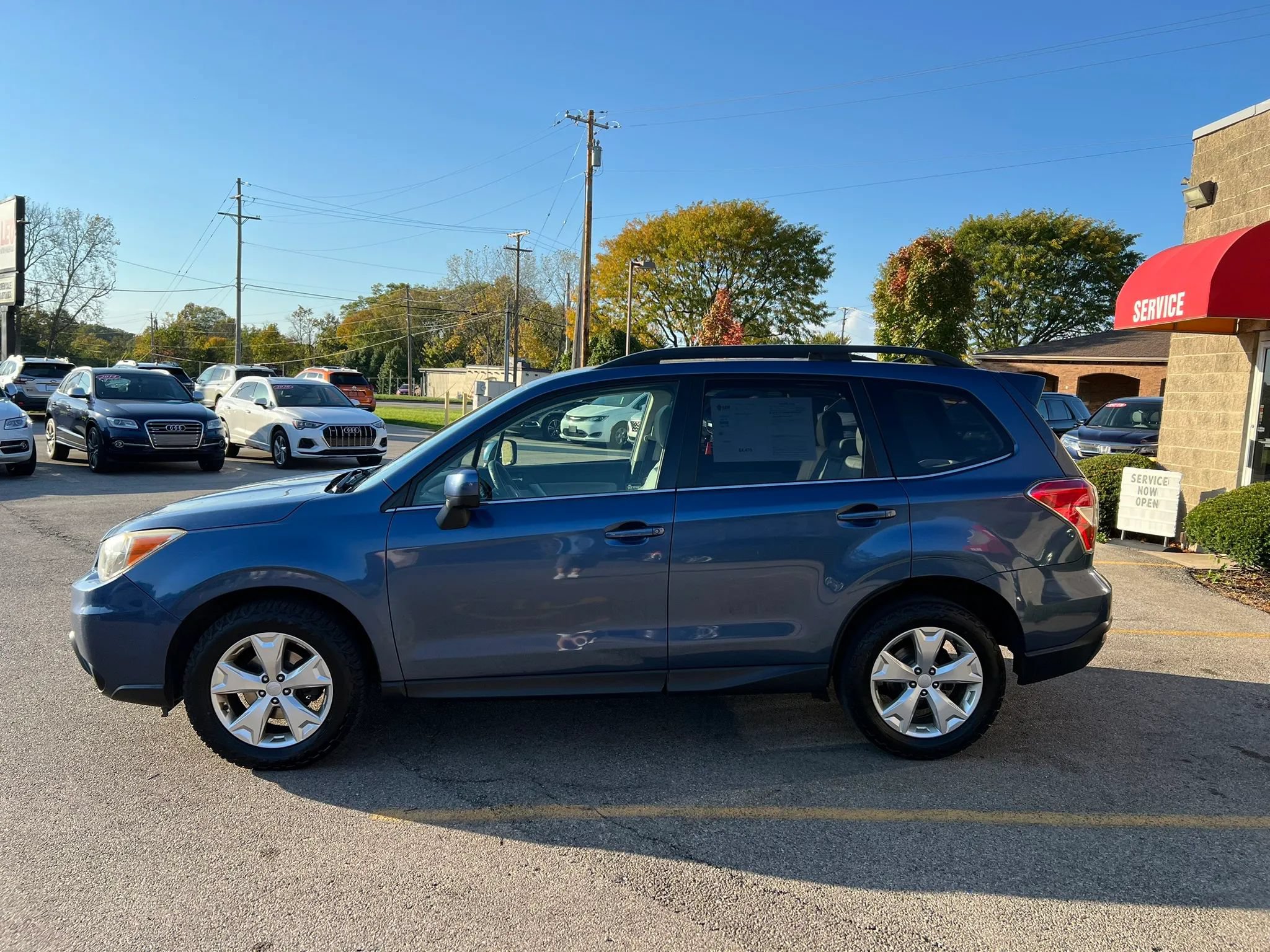 Used 2014 Subaru Forester 2.5i Limited AWD/4WD image 8