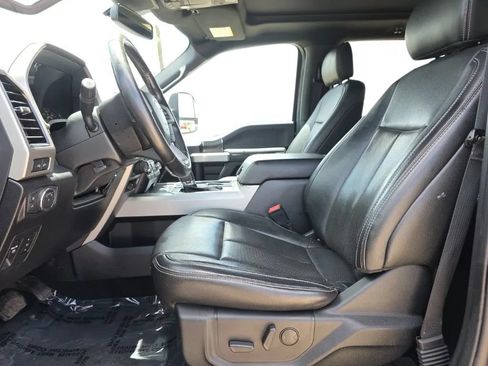 Used 2019 Ford F150 Lariat AWD/4WD image 16