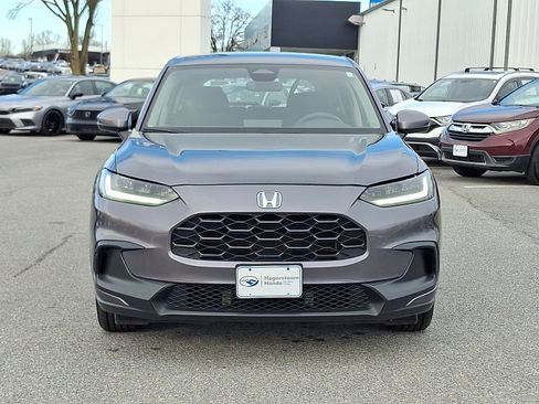 Used 2023 Honda HR-V LX image 2