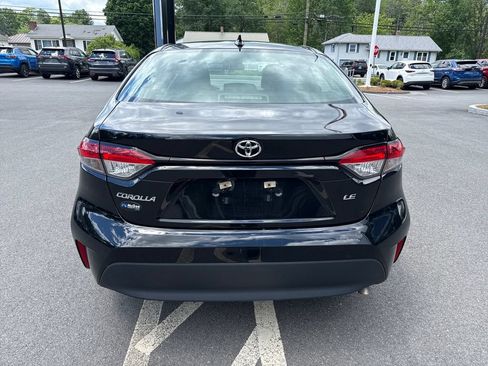Used 2023 Toyota Corolla LE FWD image 4