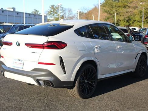 New 2026 BMW X6 xDrive40i image 9
