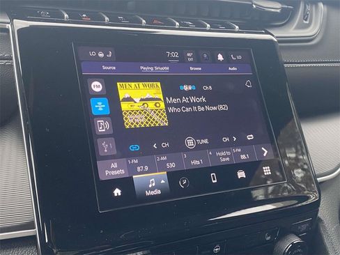 New 2025 Jeep Grand Cherokee Altitude image 21