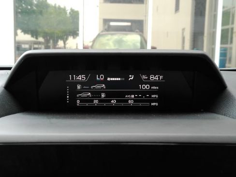 Used 2023 Subaru Forester Premium AWD/4WD image 42