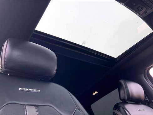 Used 2020 Ford F250 Platinum w/ FX4 Off-Road Package image 13