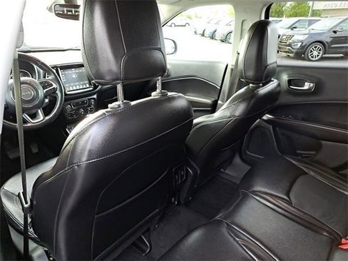 Used 2018 Jeep Compass Limited image 23