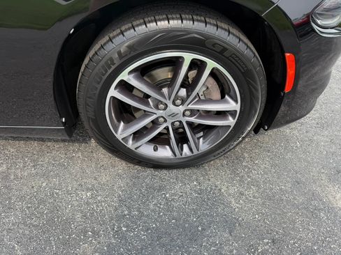 Used 2019 Dodge Charger SXT AWD/4WD image 45