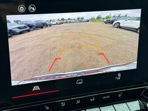 New 2026 GMC Canyon AT4 w/ LPO, Off Road Lift Package image 22