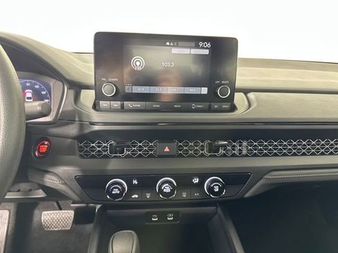 Used 2025 Honda Accord LX image 21