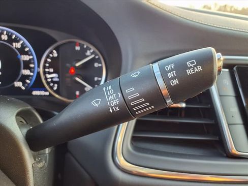 Used 2024 Buick Enclave Premium image 80