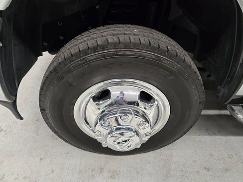 Used 2024 RAM 3500 Big Horn image 10