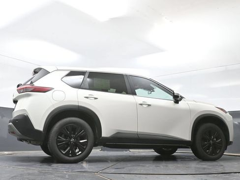 Used 2023 Nissan Rogue SV AWD/4WD image 48
