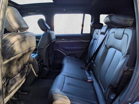 New 2026 Jeep Grand Cherokee Limited w/ Limited Altitude Package image 19