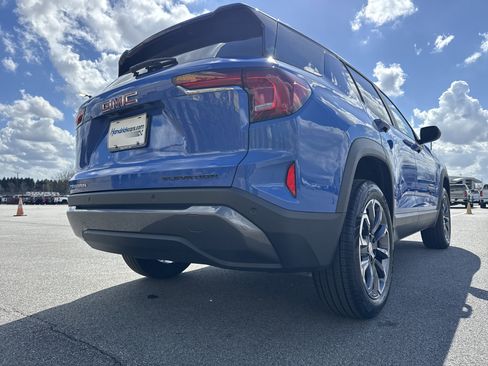 Used 2026 GMC Terrain Elevation w/ Elevation Premium Package image 10