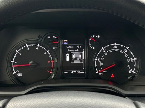 Used 2024 Toyota 4Runner SR5 image 31