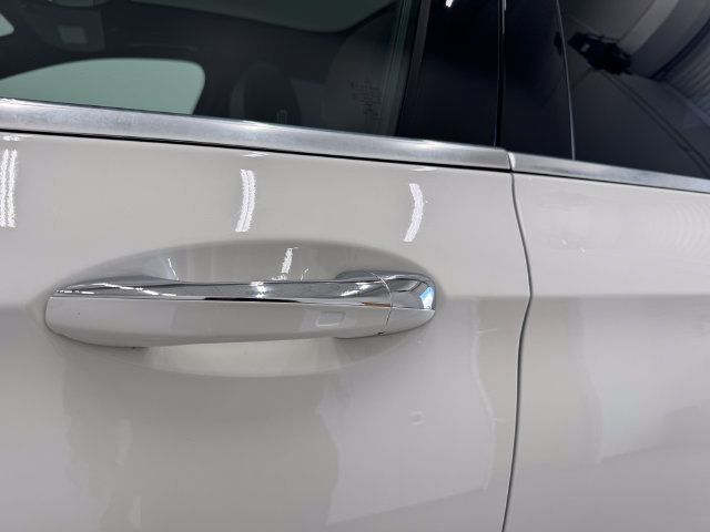 Used 2019 Mercedes-Benz E 300 4MATIC image 43