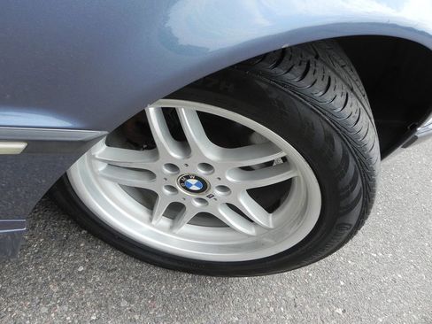 Used 2001 BMW 740iL image 10