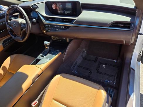 Used 2019 Lexus ES 350 Luxury w/ Premium Package image 21