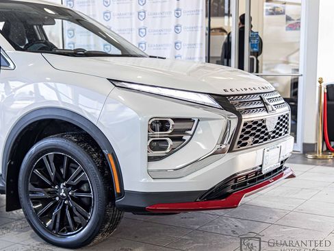 Used 2023 Mitsubishi Eclipse Cross Ralliart image 4