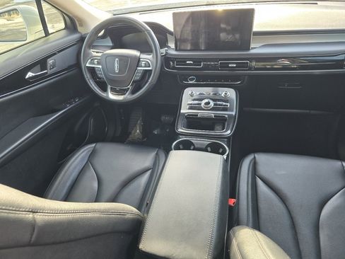 Used 2022 Lincoln Nautilus FWD image 20