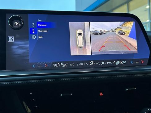 New 2026 Chevrolet Suburban Premier image 26