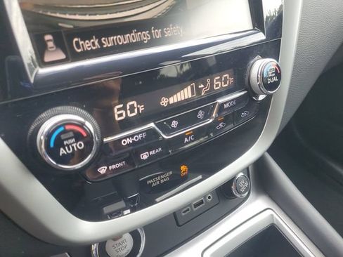 Used 2019 Nissan Murano SL w/ Cargo Package FWD image 22