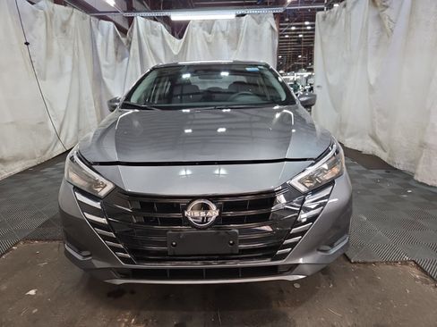 Used 2025 Nissan Versa SV w/ Trunk Package image 2