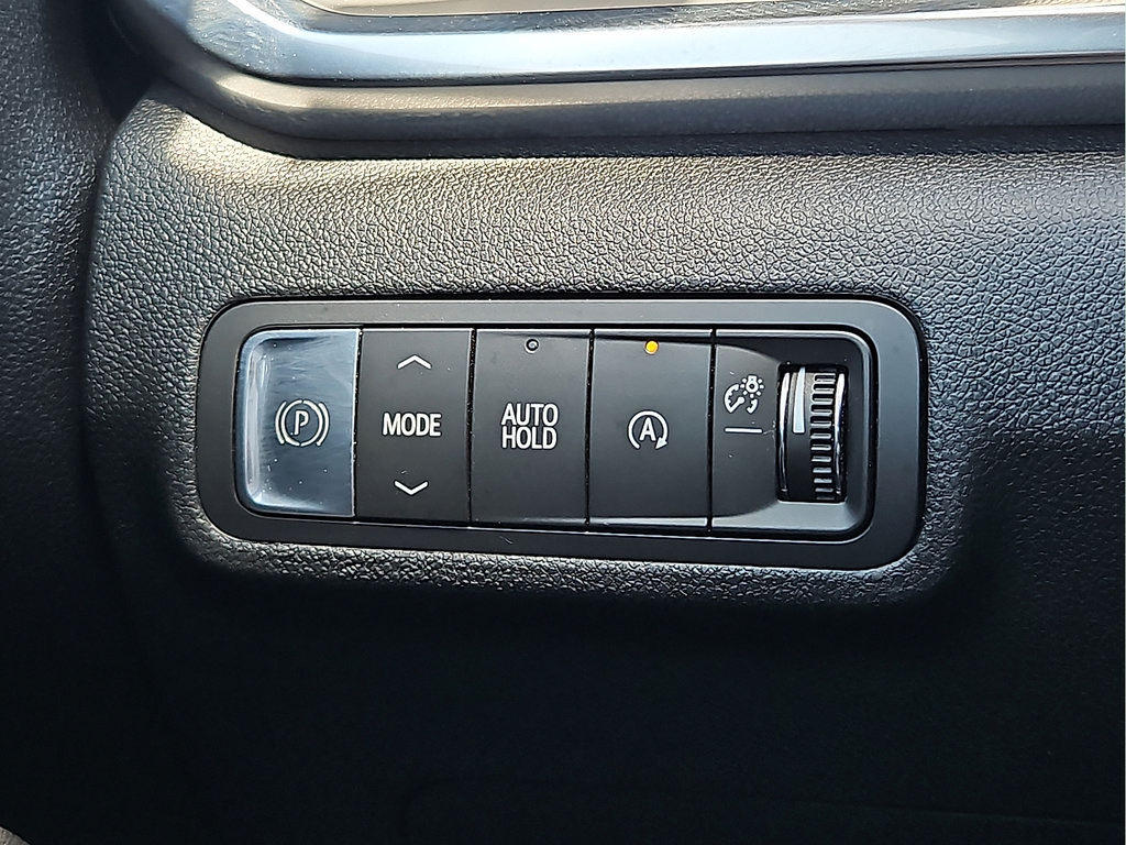 Used 2026 GMC Terrain Elevation FWD image 15