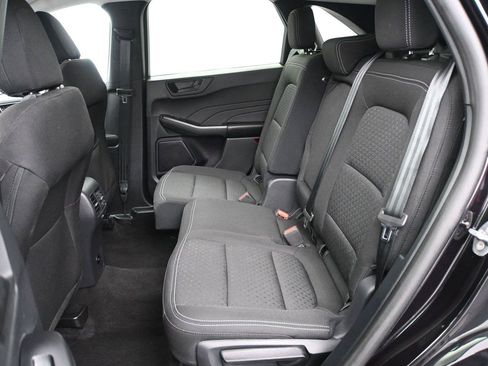 Used 2025 Ford Escape Active FWD image 9