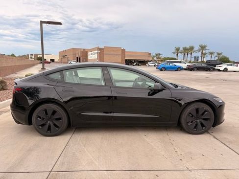 Used 2025 Tesla Model 3 Long Range AWD/4WD image 5