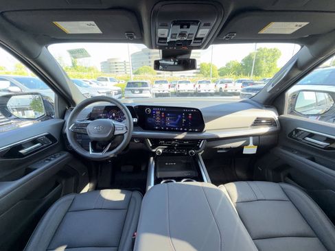 New 2026 Chevrolet Suburban RST w/ Comfort Package image 23